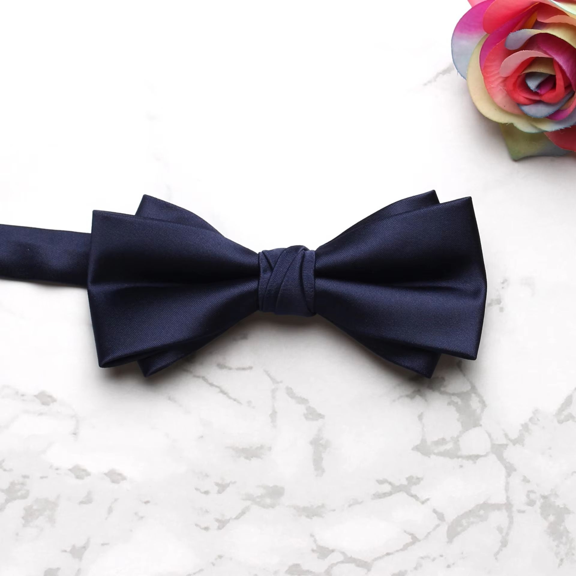 우아한 단색 나비 넥타이 남성용 선물 폴리에스터 소재  - Women Accessories Business 리뷰 및 가격